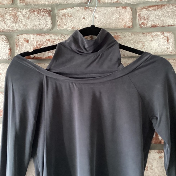 Jonathan Simkhai XS  grey top - Picture 2 of 5